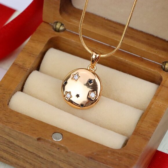 "Celestial Starry Moon Rose Gold Pendant Round Charm, XPPT1598 - Picture 5 of 13